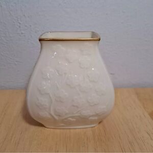 Lenox Cherry Blossom “Spring Blossom” 4" Vase 24K Gold Trim Hand Decorated USA